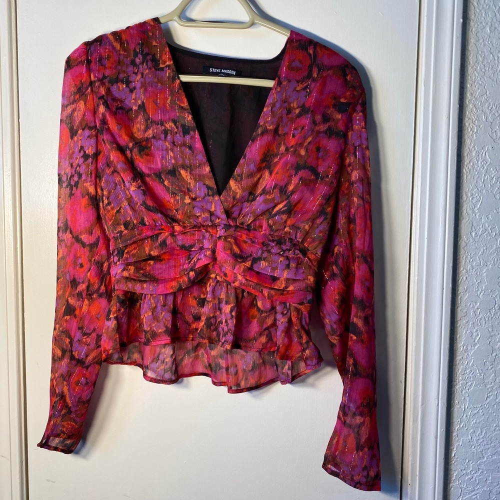 Steve Madden Azura Womens Floral V-Neck Ruched Blouse Pink Purple Small Peplum‎